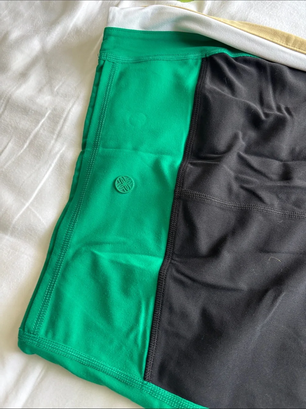 Lilly Pulitzer, Luxletic  leggings  size Medium - Picture 3 of 4